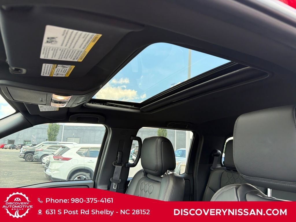 Certified 2022 Nissan Frontier PRO-4X w/ Pro-4X Premium Package AWD/4WD image 29