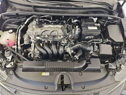 Used 2022 Toyota Corolla LE FWD image 31