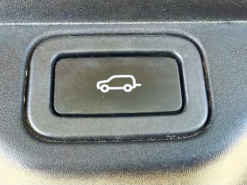 Used 2020 Land Rover Range Rover HSE AWD/4WD image 11