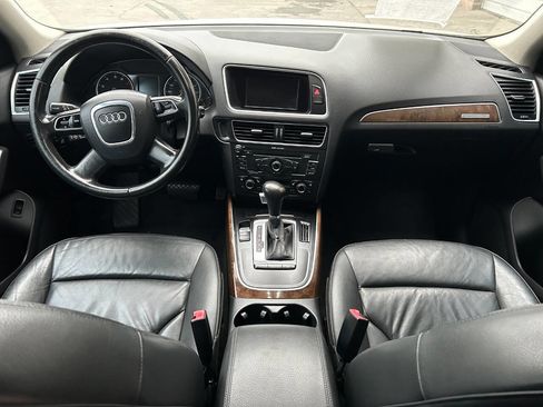 Used 2011 Audi Q5 2.0T Premium image 13