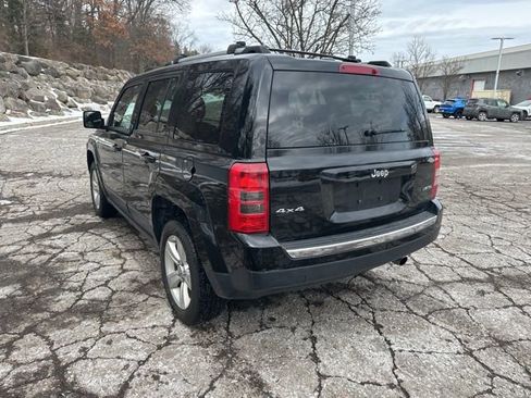 Used 2014 Jeep Patriot Limited w/ Sun/Sound Group image 3
