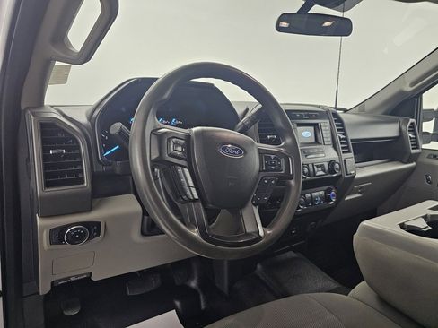 Used 2022 Ford F350 XL w/ Power Equipment Group image 8