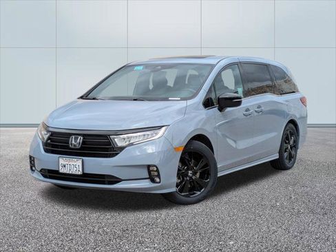 Certified 2024 Honda Odyssey Sport image 1