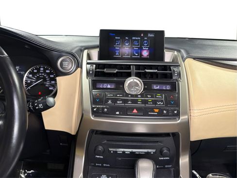 Used 2017 Lexus NX 200t FWD image 13