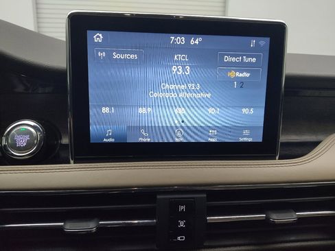 Used 2020 Lincoln Corsair Reserve w/ Appearance Package FWD image 25