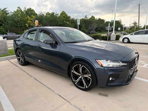 Used 2024 Volvo S60 B5 Core FWD image 11