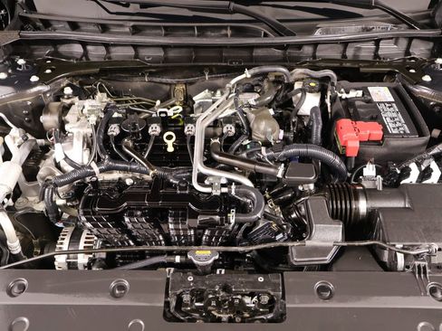 Used 2024 Nissan Altima 2.5 SR image 18