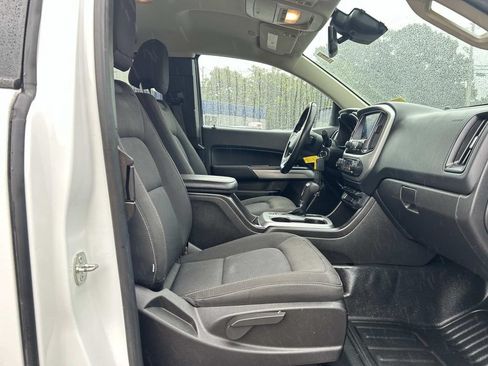 Used 2021 Chevrolet Colorado LT w/ Fleet Safety Package AWD/4WD image 15