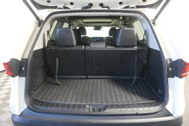 Used 2024 Toyota Grand Highlander AWD image 26