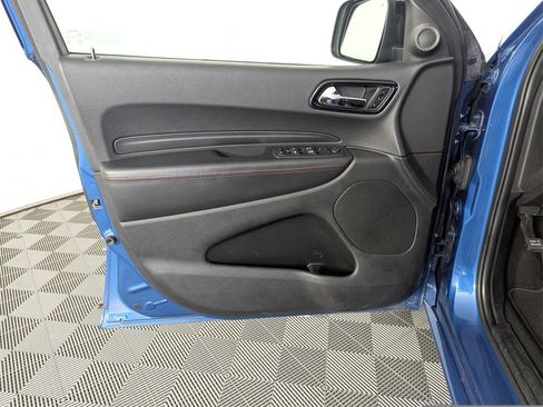 Used 2023 Dodge Durango GT image 17
