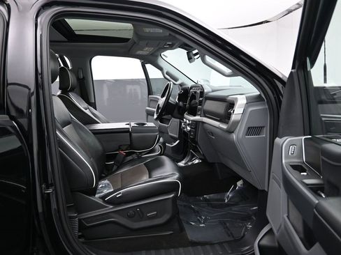 Used 2022 Ford F150 XLT w/ Equipment Group 302A High image 25