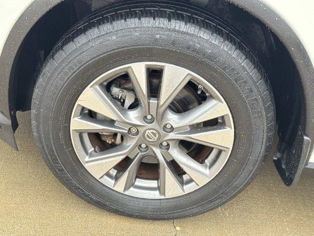 Used 2015 Nissan Murano S FWD image 4
