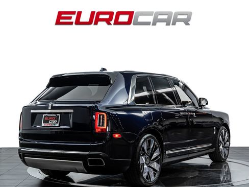 Used 2019 Rolls-Royce Cullinan AWD/4WD image 6