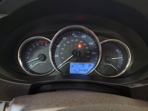 Used 2015 Toyota Corolla LE FWD image 23