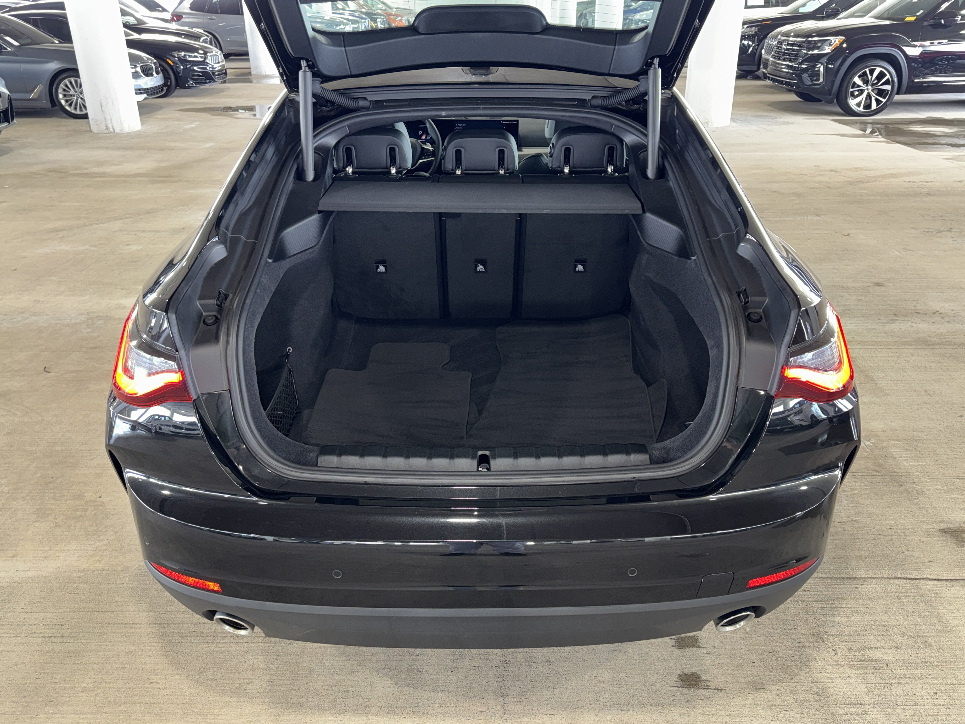 Used 2025 BMW 430i w/ Premium Package RWD image 15