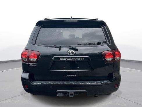 Used 2019 Toyota Sequoia SR5 w/ Premium Package RWD image 7