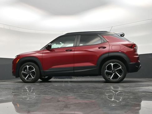 Used 2021 Chevrolet TrailBlazer RS w/ Technology Package FWD image 21