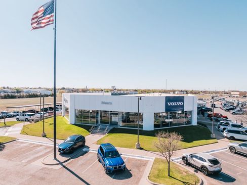 Used 2020 Hyundai Kona Limited image 2