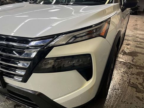 Certified 2025 Nissan Rogue S image 6