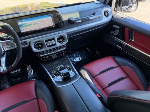 Used 2019 Mercedes-Benz G 63 AMG 4MATIC w/ Parking Package image 40