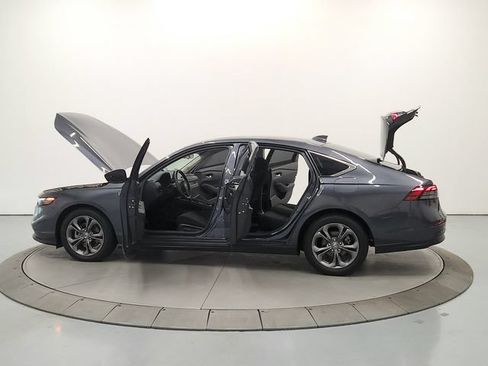 Used 2024 Honda Accord EX image 12