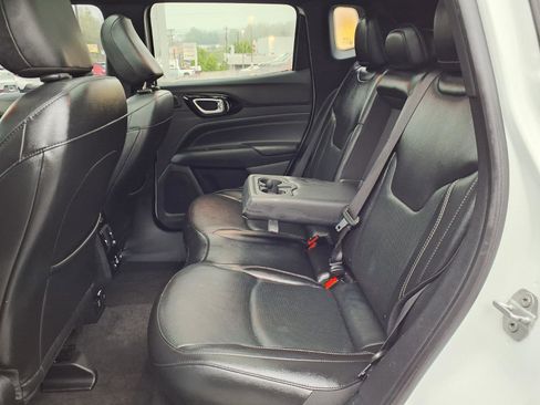 Certified 2022 Jeep Compass High Altitude AWD/4WD image 11