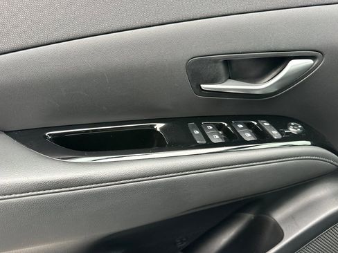 Certified 2022 Hyundai Santa Cruz Limited w/ Cargo Package image 14