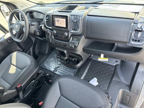 New 2026 RAM ProMaster 2500 w/ Quick Order Package 22G SLT image 34