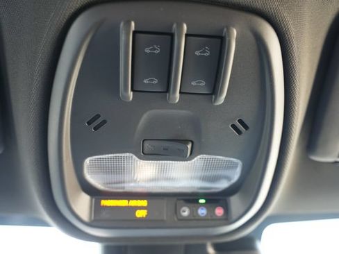New 2026 Buick Envista Avenir FWD image 26