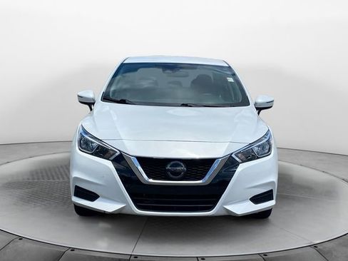 Used 2021 Nissan Versa SV image 8