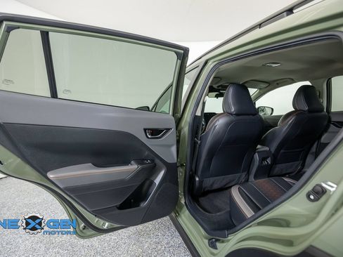 Used 2024 Subaru Crosstrek 2.5i Limited AWD/4WD image 24