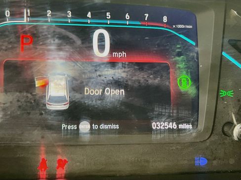 Used 2023 Honda Odyssey Touring image 12