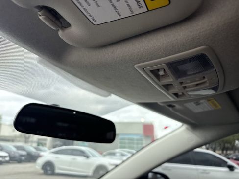 Used 2011 MAZDA MAZDA3 i Touring image 35