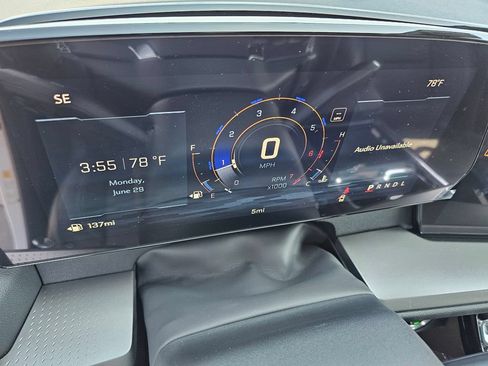 New 2026 Chevrolet Traverse LT w/ Driver Confidence Package FWD image 27