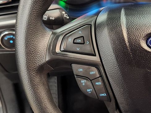 Used 2024 Ford Edge SE w/ Black Appearance Package image 46