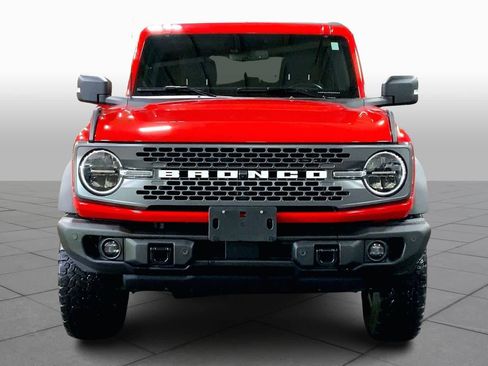 Used 2023 Ford Bronco Badlands image 3