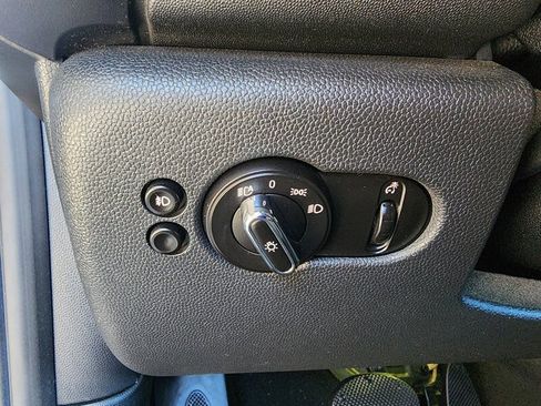 Used 2016 MINI Cooper S image 30