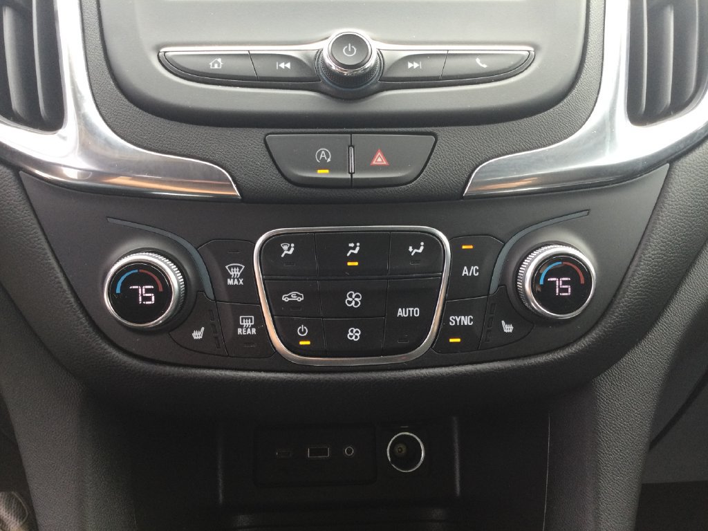 Used 2024 Chevrolet Equinox LT w/ LPO, Floor Liner Package FWD image 22