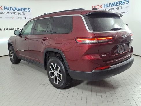 Used 2024 Jeep Grand Cherokee L Limited image 6