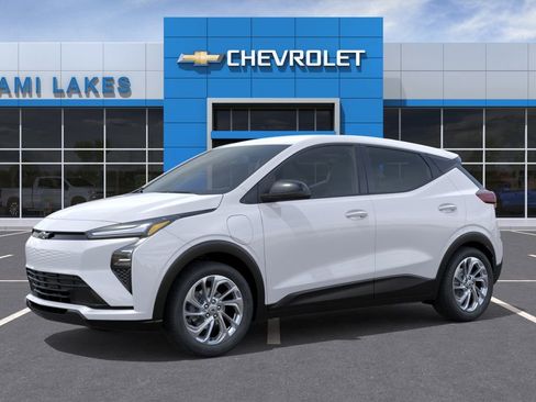 New 2027 Chevrolet Bolt LT w/ Comfort Package FWD image 2