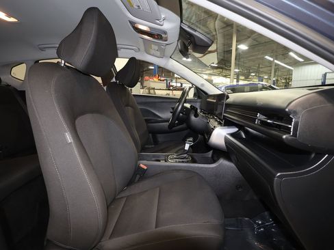 Used 2025 Hyundai Kona SEL image 26