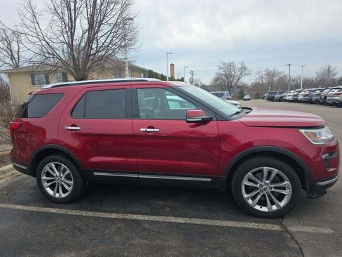 Used 2018 Ford Explorer Limited w/ Equipment Group 301A image 4