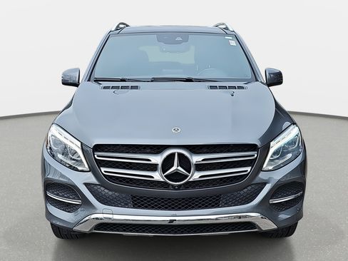 Used 2017 Mercedes-Benz GLE 350 image 2