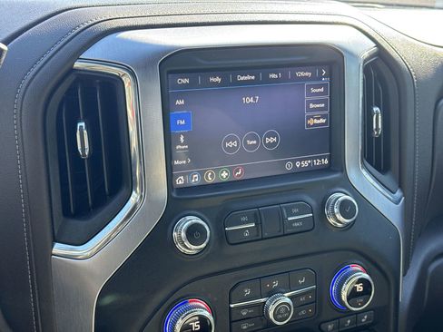 Used 2020 GMC Sierra 1500 SLT w/ SLT Convenience Package image 31