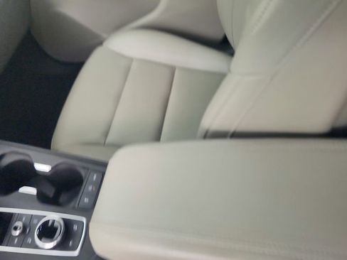 Certified 2023 Cadillac XT4 Luxury FWD image 19