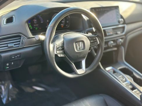Used 2021 Honda Accord EX-L image 11