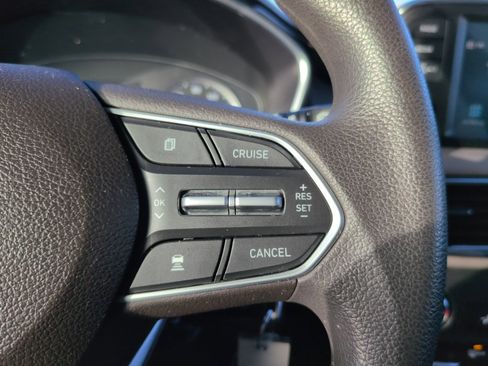 Used 2020 Hyundai Santa Fe SE image 20