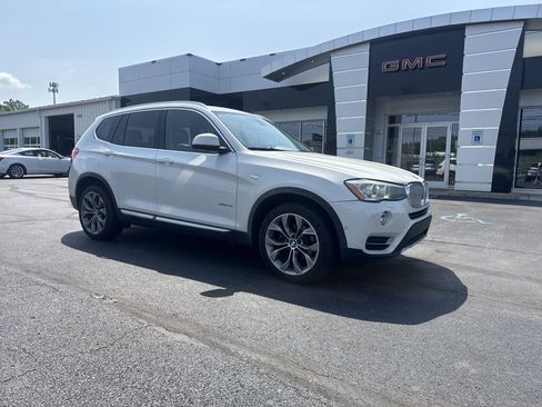 Used 2023 Audi Q3 2.0T Premium AWD/4WD image 31