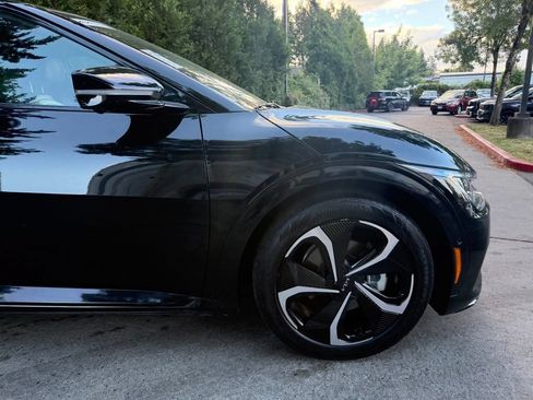 Certified 2024 Kia EV6 GT-Line AWD/4WD image 3
