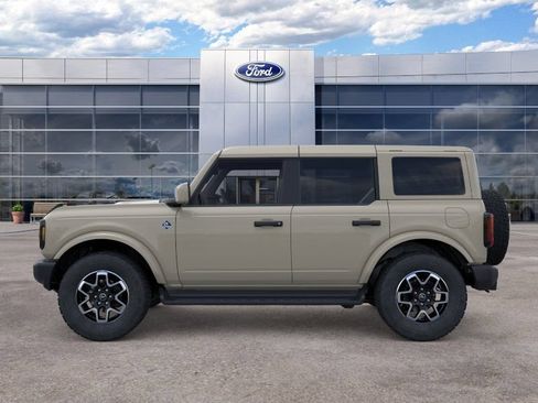 New 2026 Ford Bronco Outer Banks AWD/4WD image 4